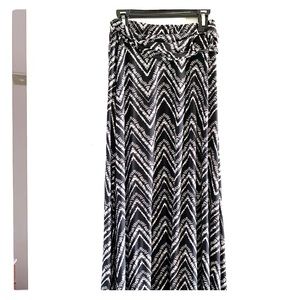 Sleek Black and White Maxi Skirt